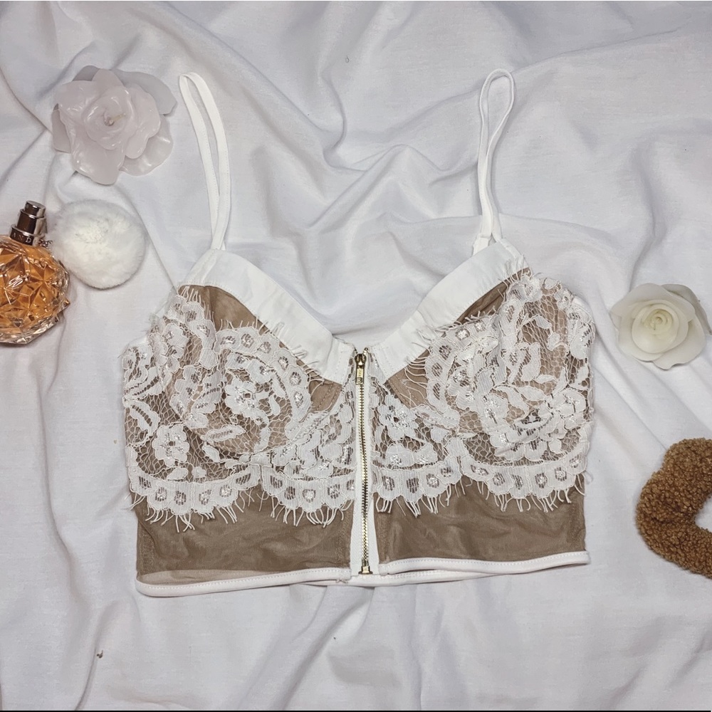 CHARLOTTE RUSSE, BRA LETTE WHITE AND TAN